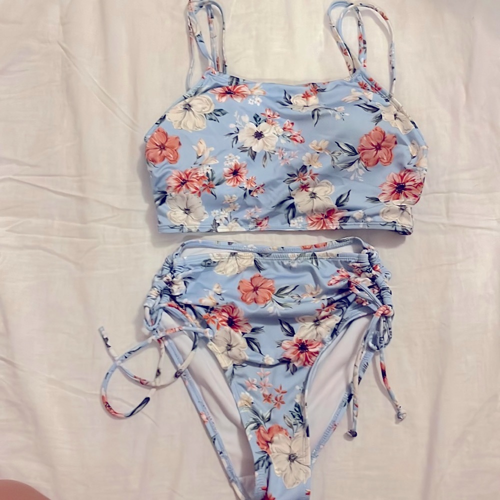 Hurley Hawaiian Two Piece